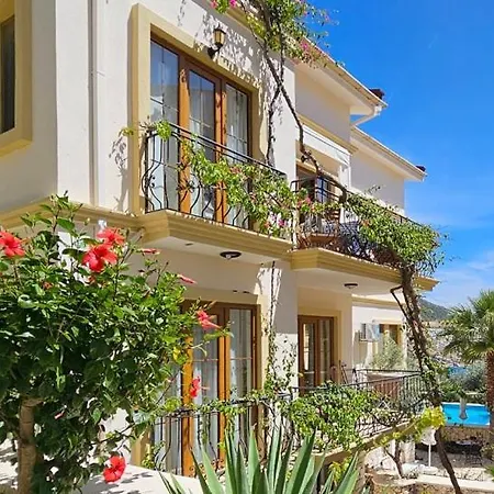 Kalkan Town شقة *